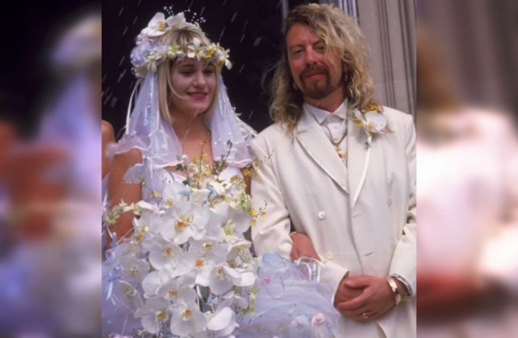 Нелепые свадебные наряды звезд: как не стоит одеваться на свой праздник
