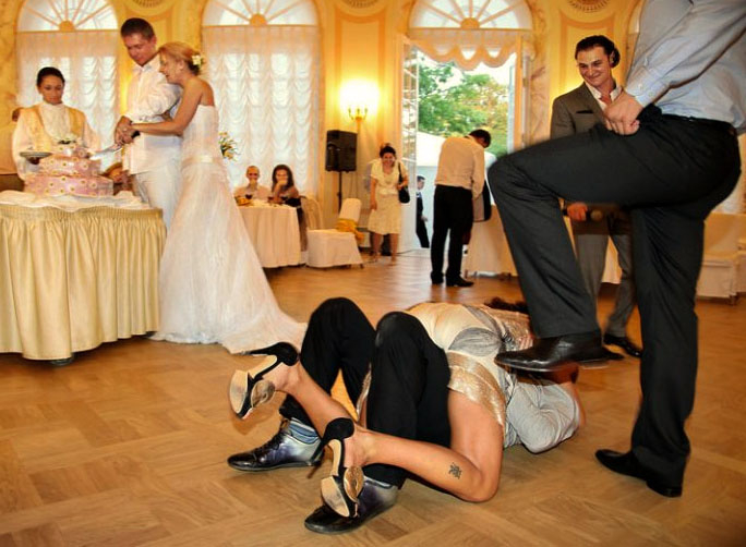 Гуляй, душа: дуже смішні та трішки пікантні весільні фото